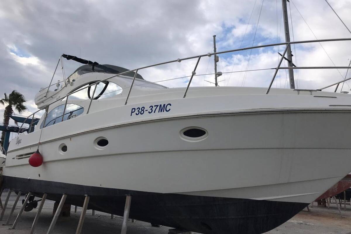 Экстерьер Azimut 42