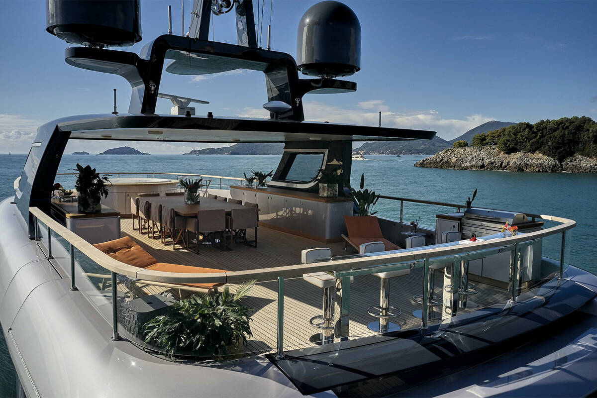 Sundeck