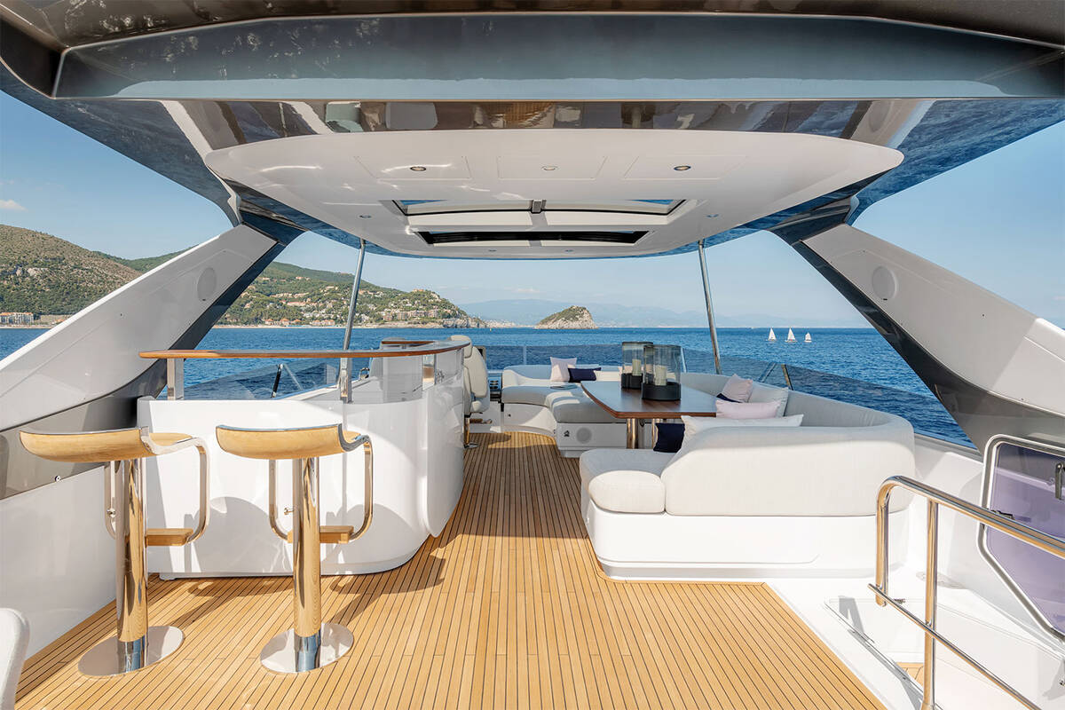 Flybridge
