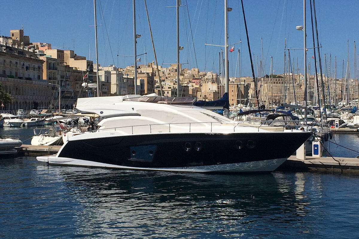 Exterior Sessa F54