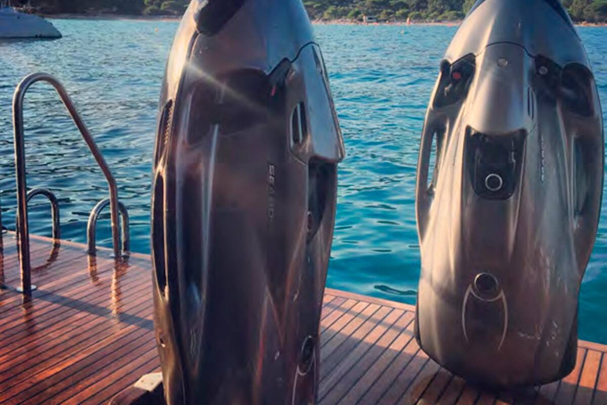 Water activities M/Y LADY AMANDA