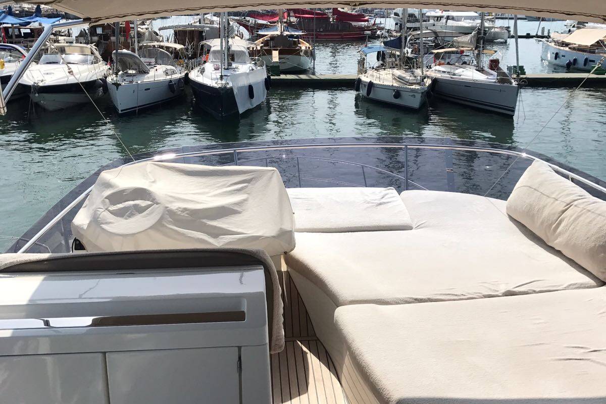 Flybridge