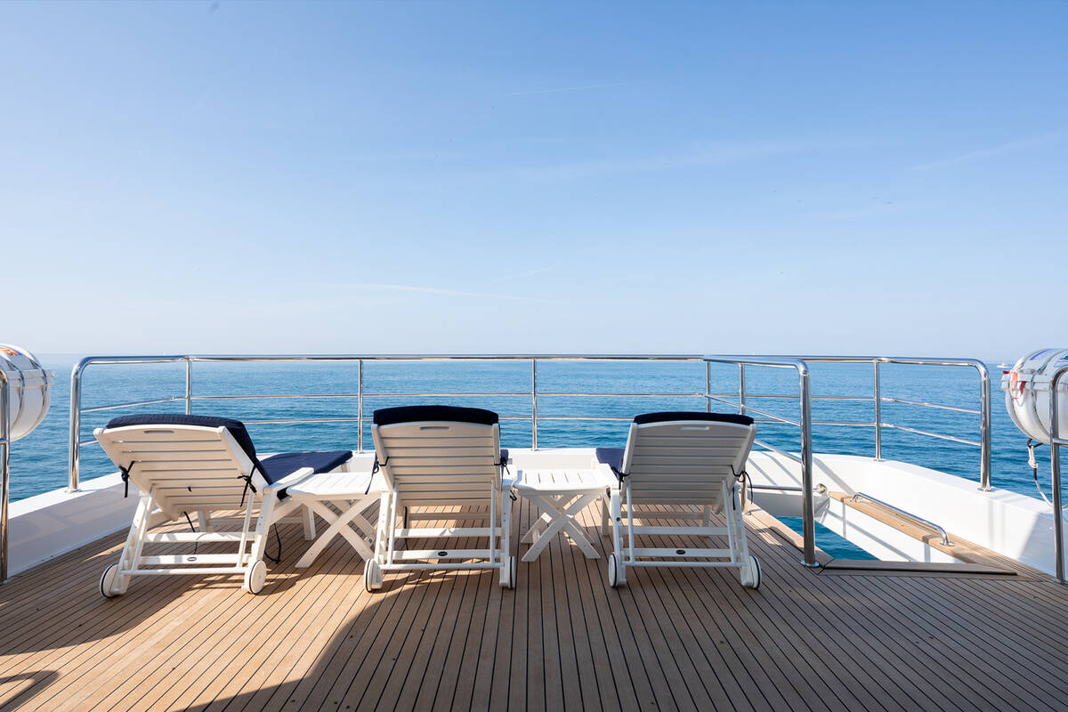Aft sundeck