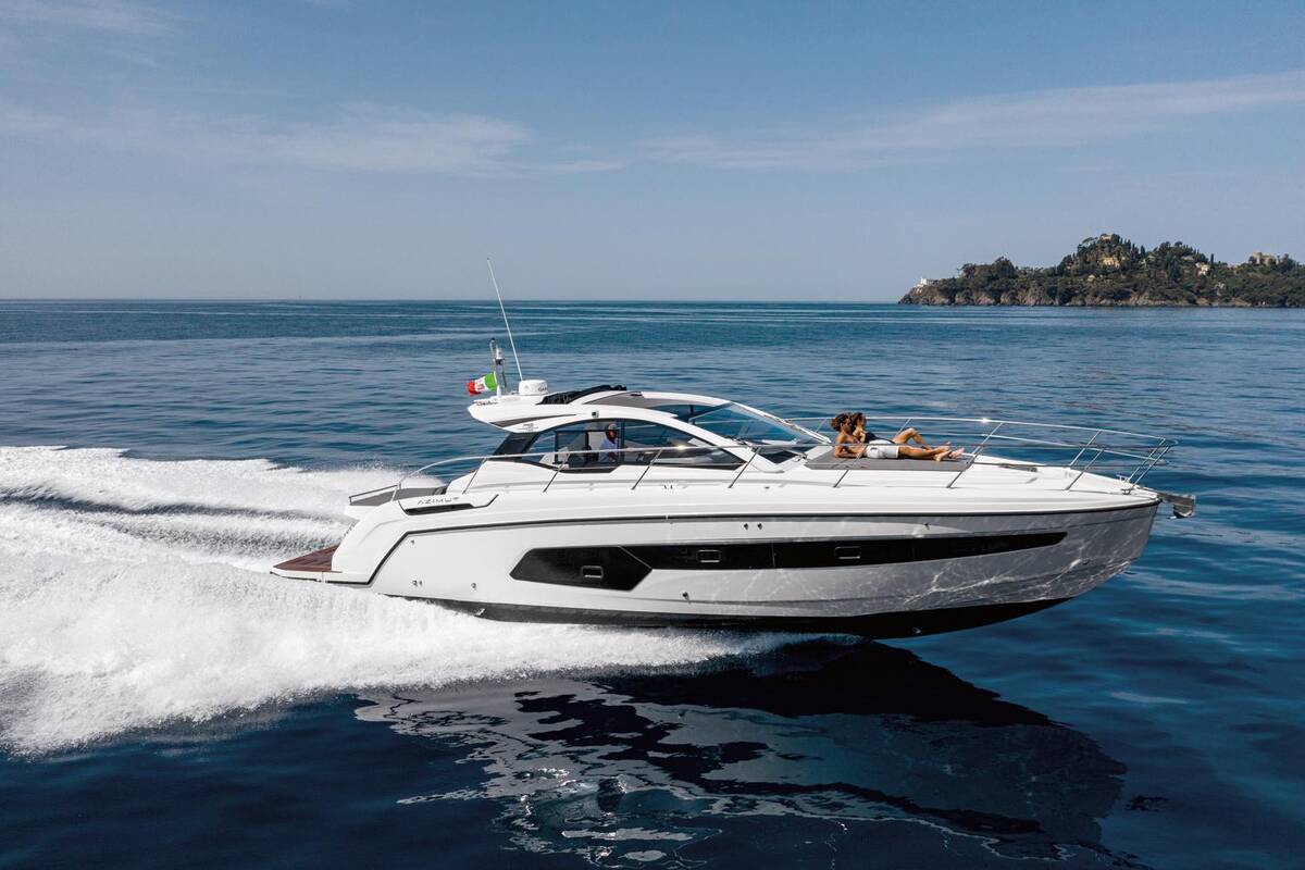 Exterior Atlantis 45
