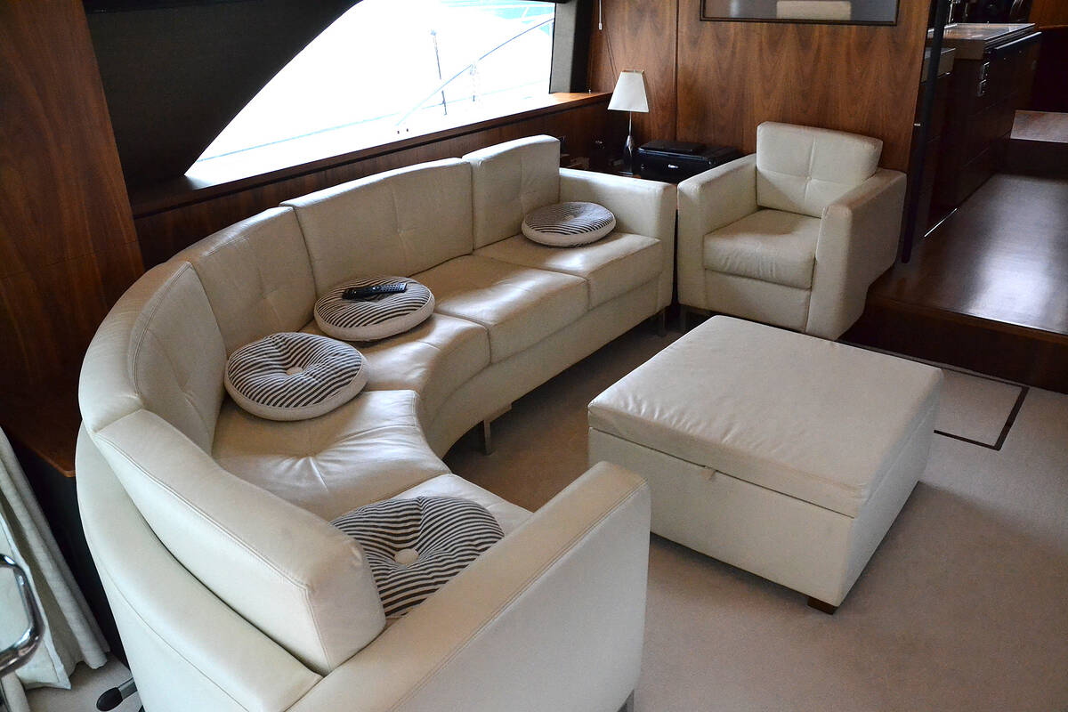 Salon Fairline Squadron 78 (2011)