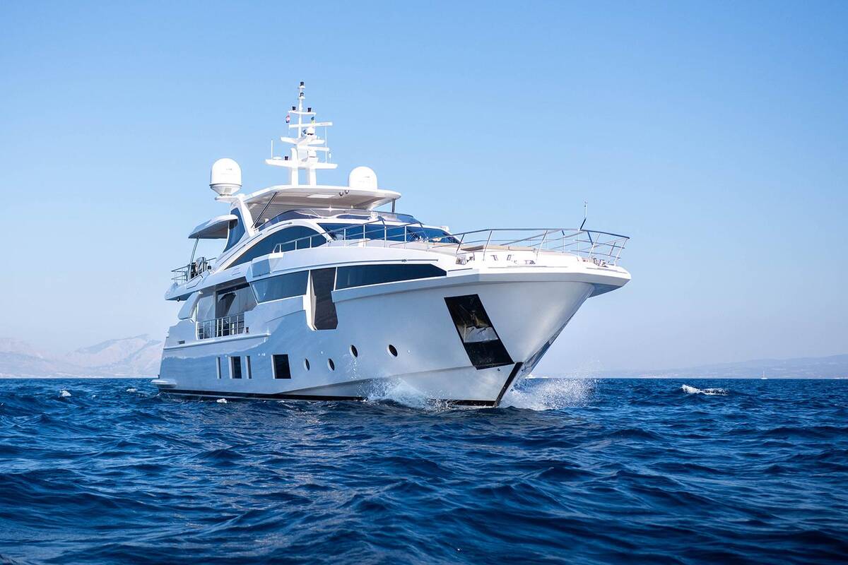 Azimut Grande 35 METRI M/Y IRYNA 2019