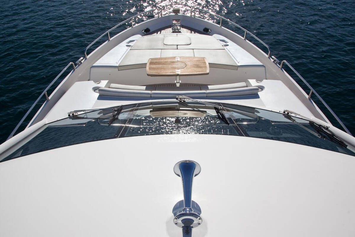 Bow deck