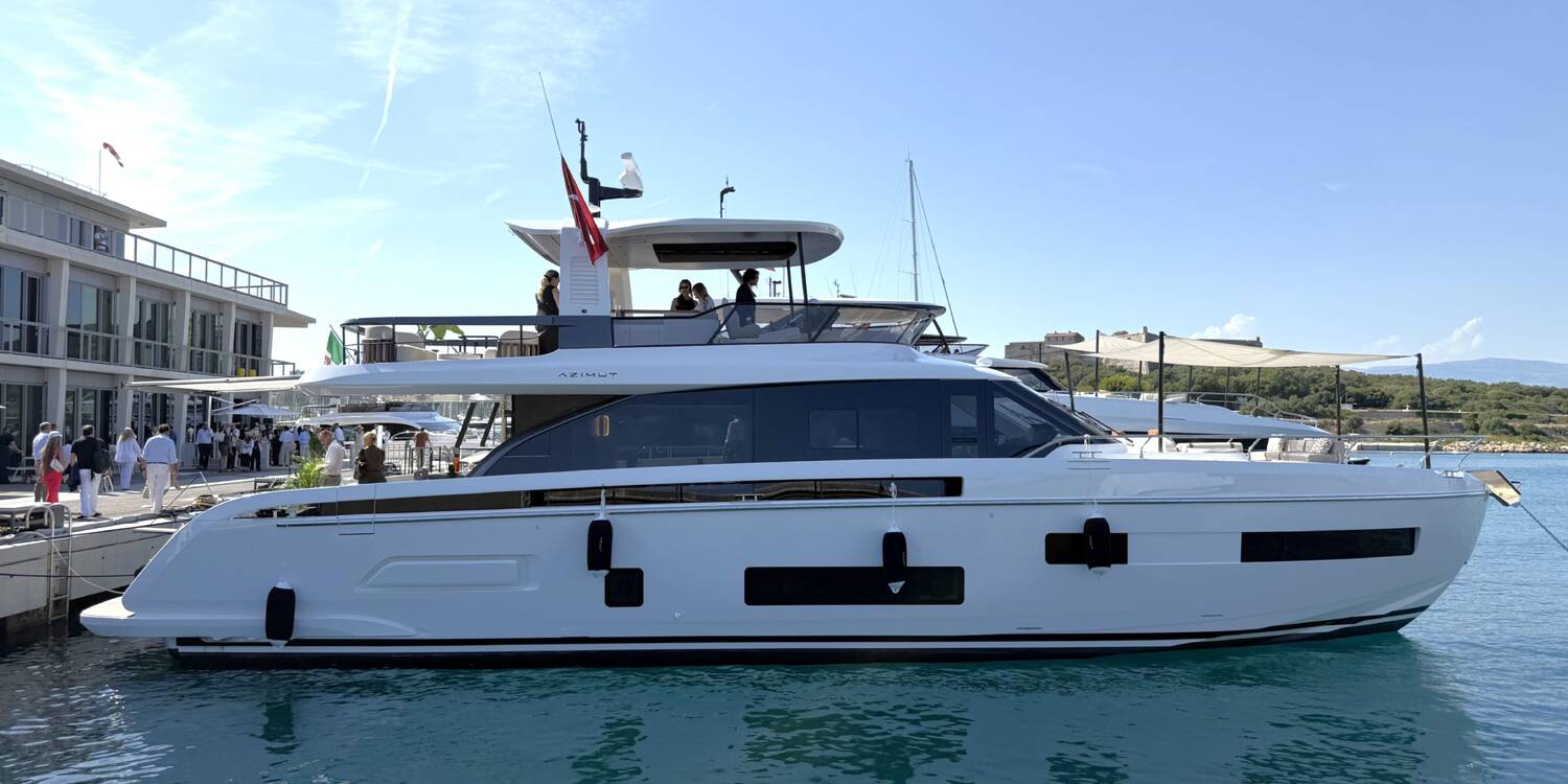Azimut Fly 70: a yacht for mindful comfort