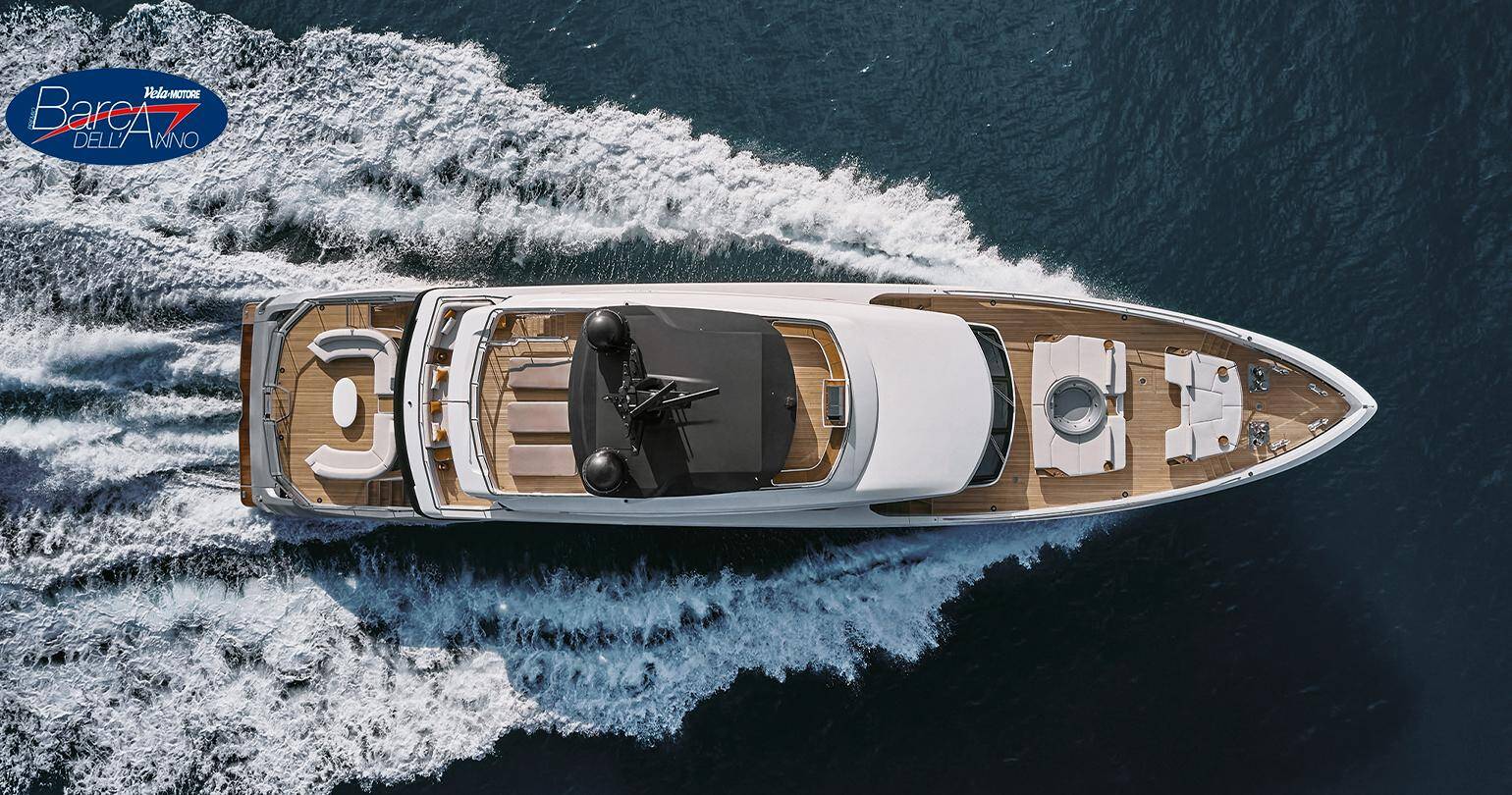 Grande Trideck Wins the Barca dell'Anno 