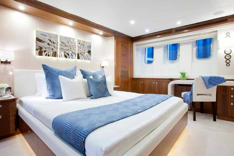 Master cabin on the main deck 