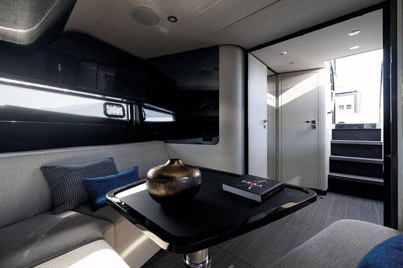 Dining area on lower deck