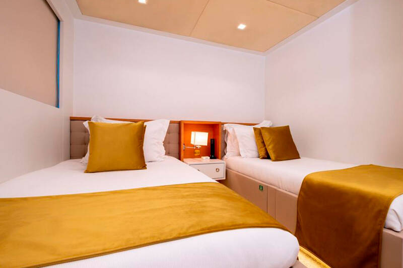 Twin cabin