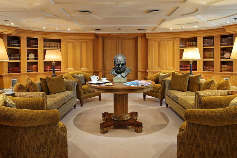 Интерьер