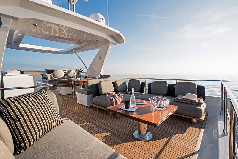 Flybridge
