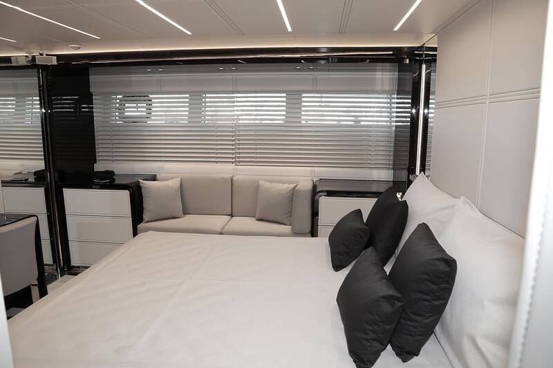 VIP cabin 