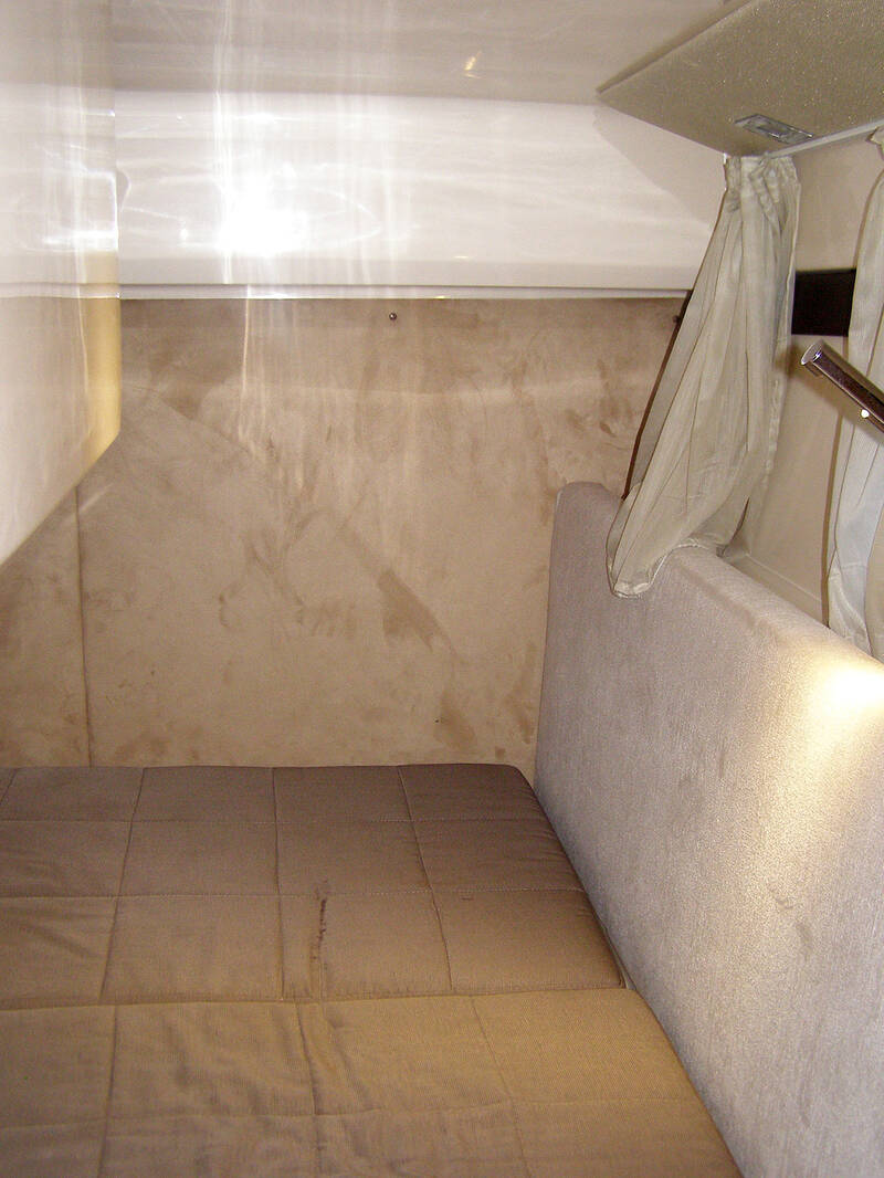 Sessa C32