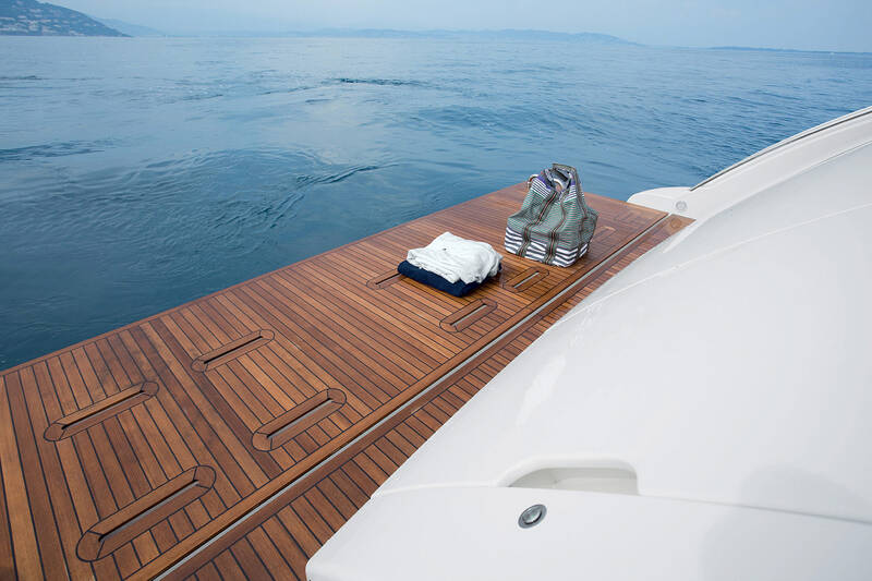 Swim platform
