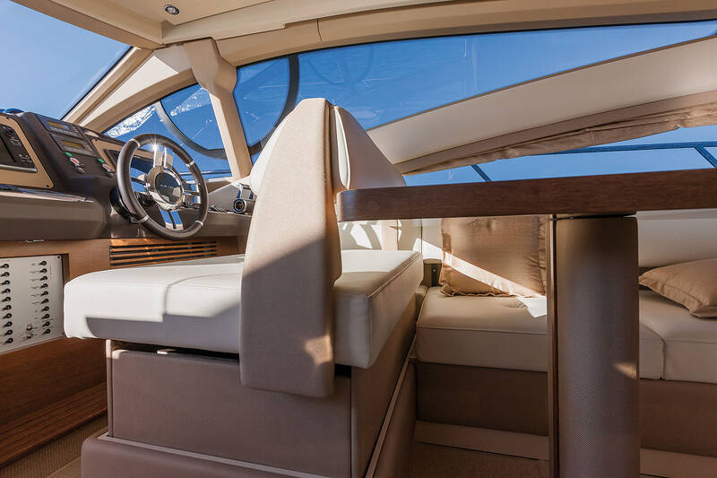 Convertible bench Pilot seat