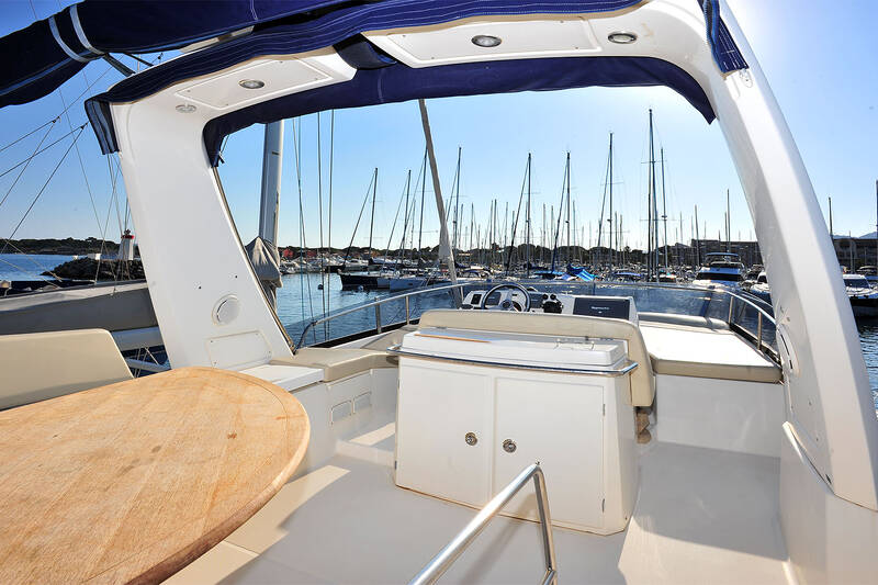 Flybridge