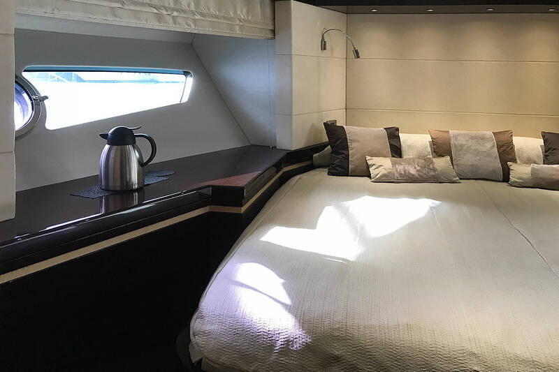 Bow VIP cabin