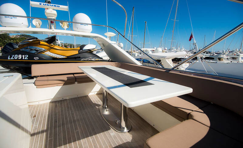 Flybridge