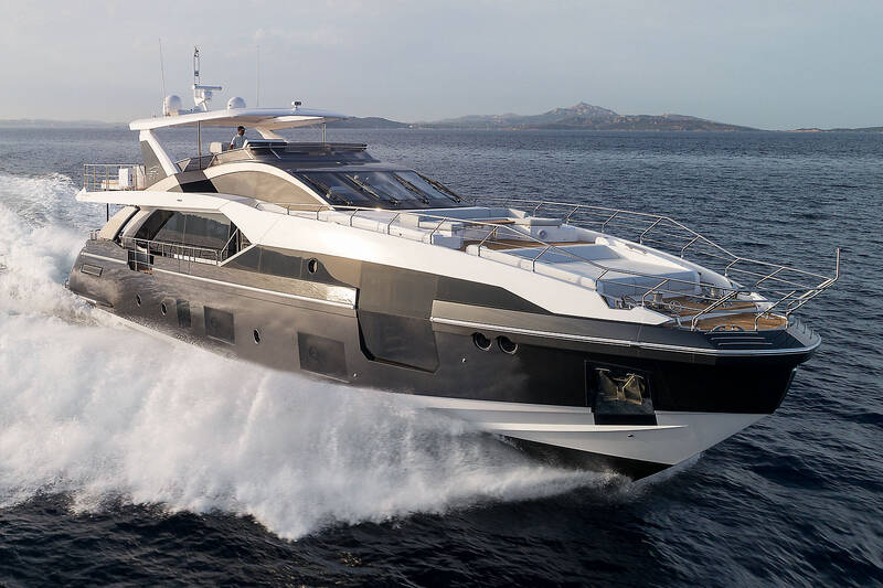 Exterior  Azimut Grande 27METRI