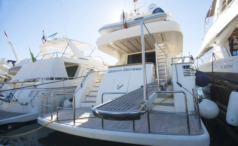 Exterior Amer 86 - 2006 - Ocean Odyssey
