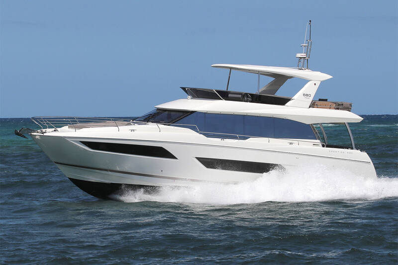 Exterior Prestige 680