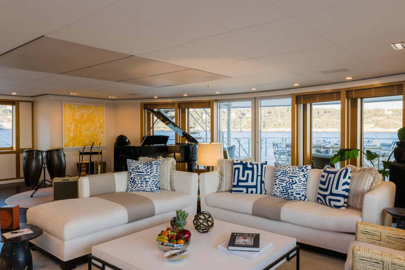 Sky Lounge