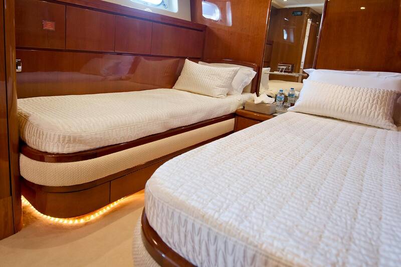 Twin cabin