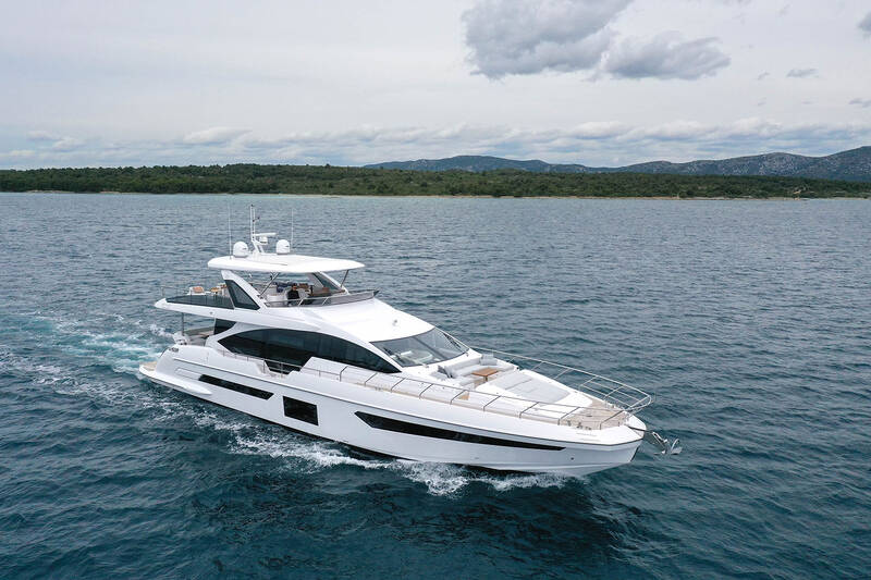 Exterior Azimut Grande 25 METRI M/Y "VIVA"