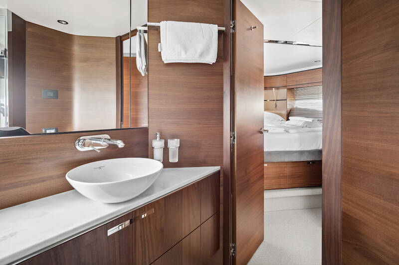 VIP bathroom