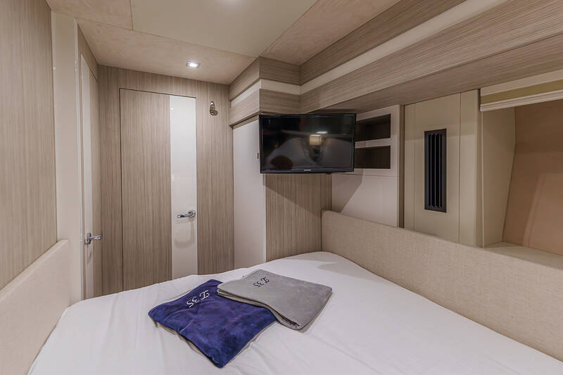 Guest cabin