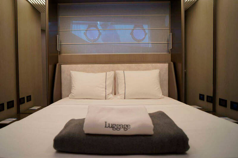 VIP double cabin