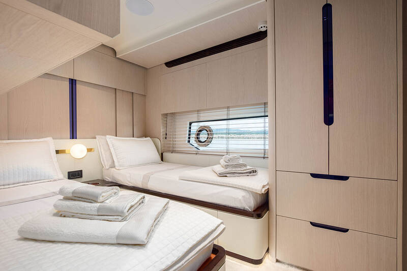 Guest cabin on port side