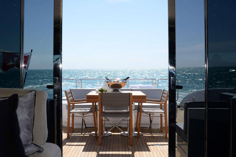 Aft deck dining