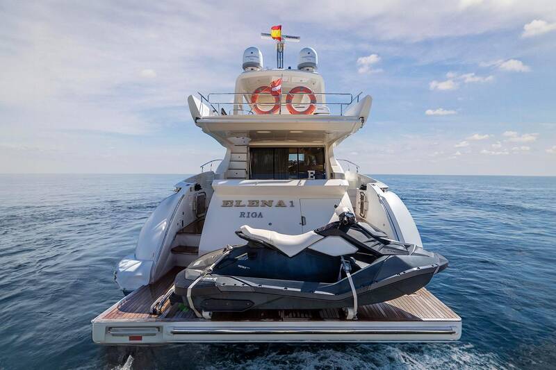 Exterior M/Y ELENA I