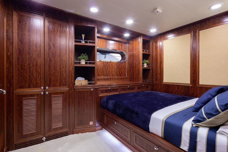 Guest cabin