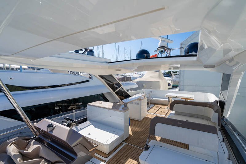 Flybridge