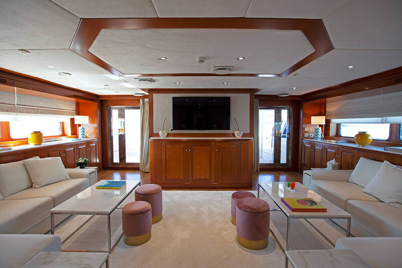 Salon on the upper deck 