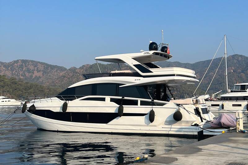 Exterior Galeon 640 FLY <br/>M/Y AQUAMARINA 2020