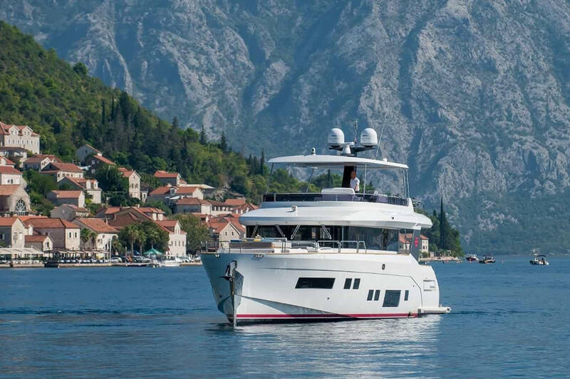 Exterior Sirena 64