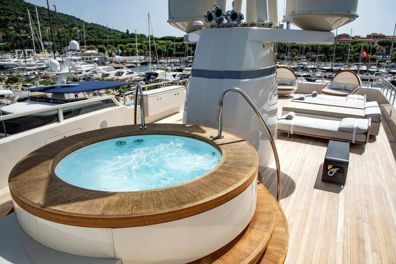 Sundeck