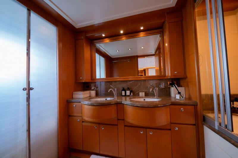 VIP cabin bathroom