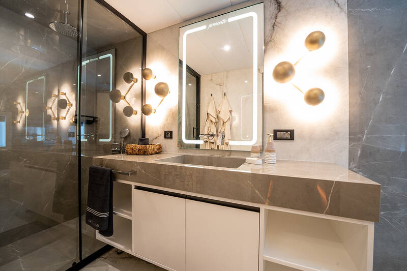 Bathroom in master cabin №2