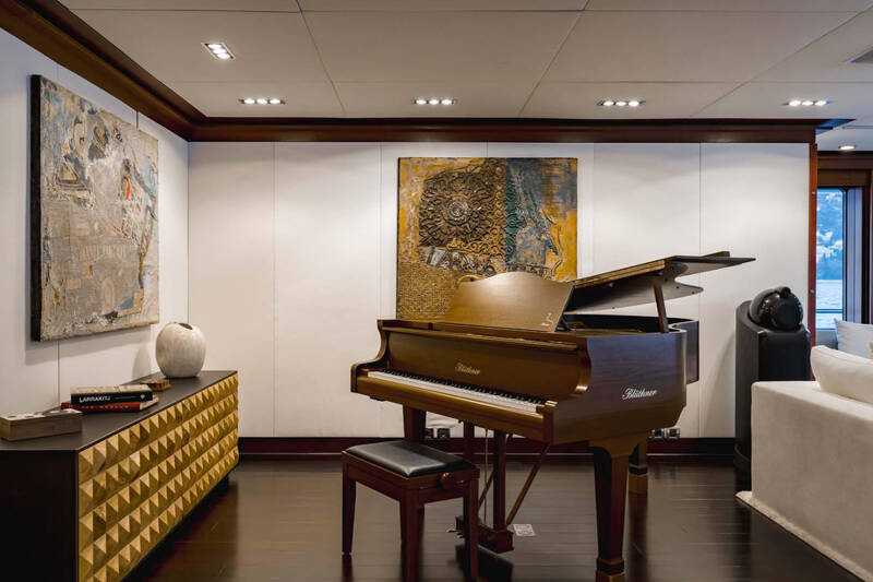 Main Salon