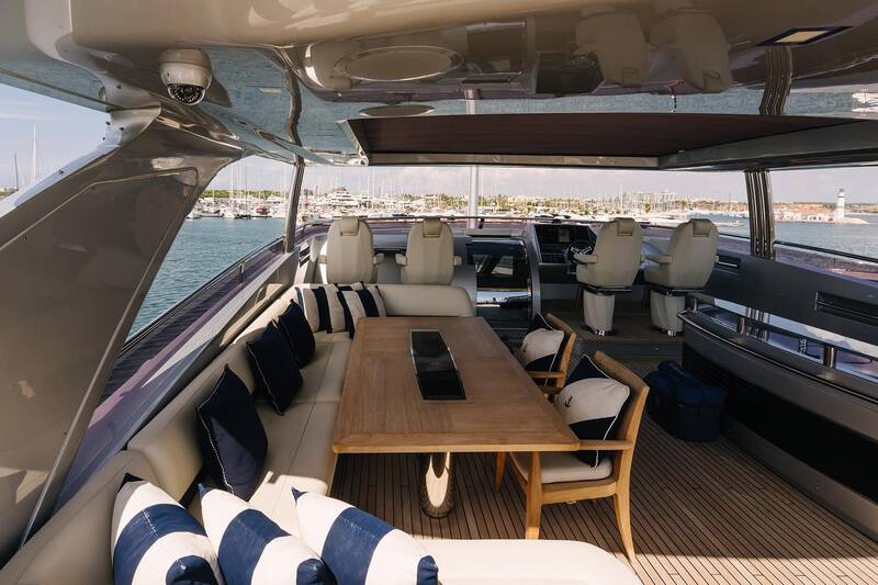 Flybridge
