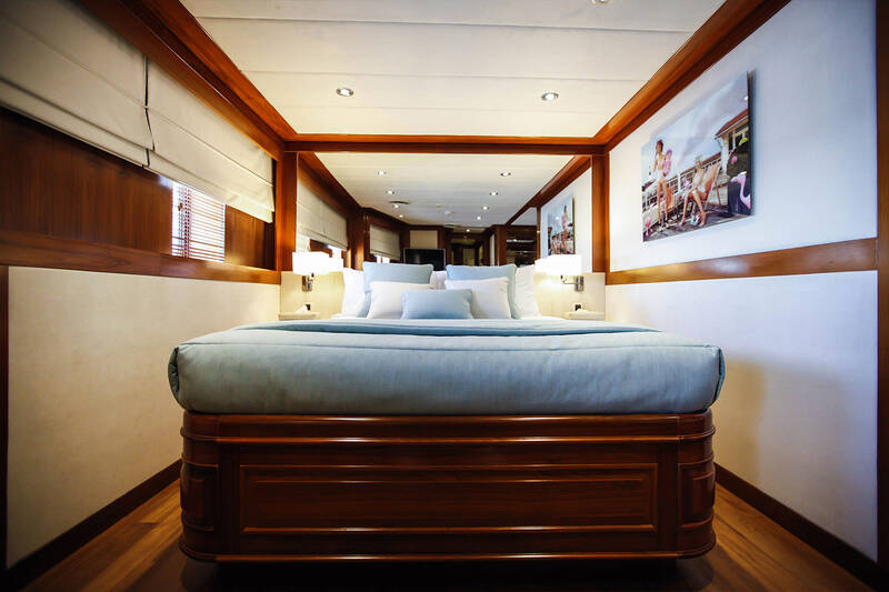 VIP cabin 
