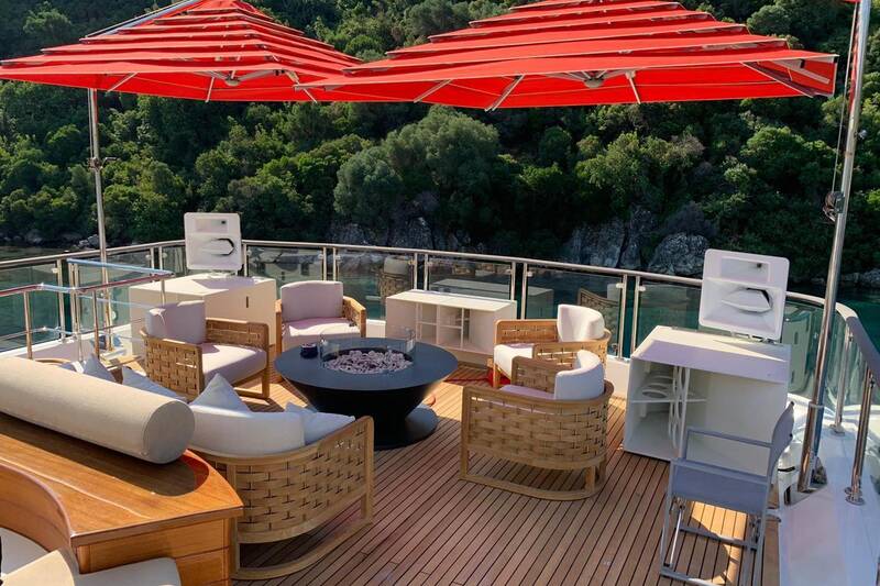 Sundeck