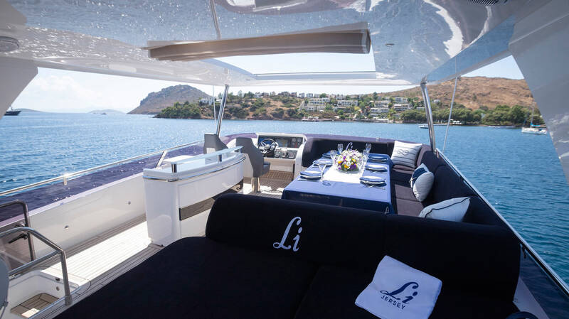 Flybridge